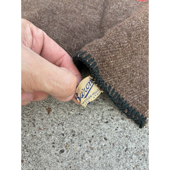 Vintage Southwest Baron Mills Point Blanket 64" x 81" 100% Wool Brown - Picture 5 of 9